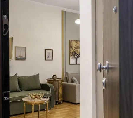 アパート G102 κεντρικό πολυτελές διαμέρισμα ヴォロス