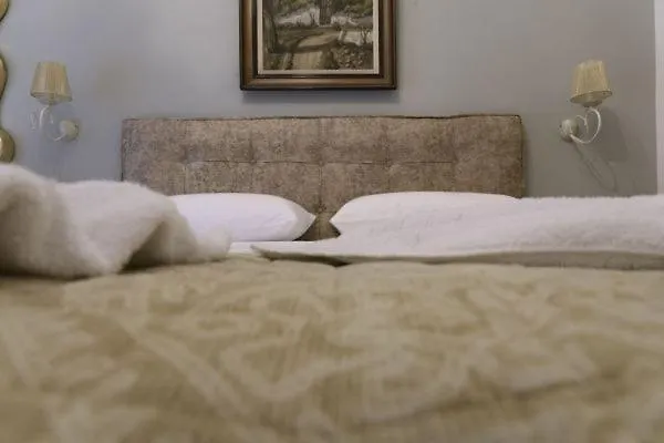 G102 κεντρικό πολυτελές διαμέρισμα * Volos