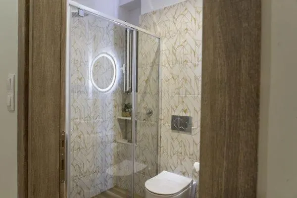 Appartamento G102 κεντρικό πολυτελές διαμέρισμα *