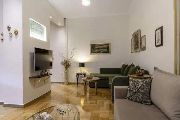 G102 κεντρικό πολυτελές διαμέρισμα Volos