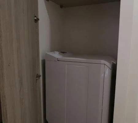 G102 κεντρικό πολυτελές διαμέρισμα