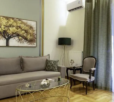 G102 κεντρικό πολυτελές διαμέρισμα Апартаменты *